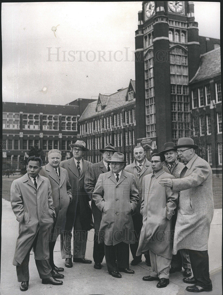 1956 Press Photo Delegates attending National Assn. Of Secondary School - Historic Images