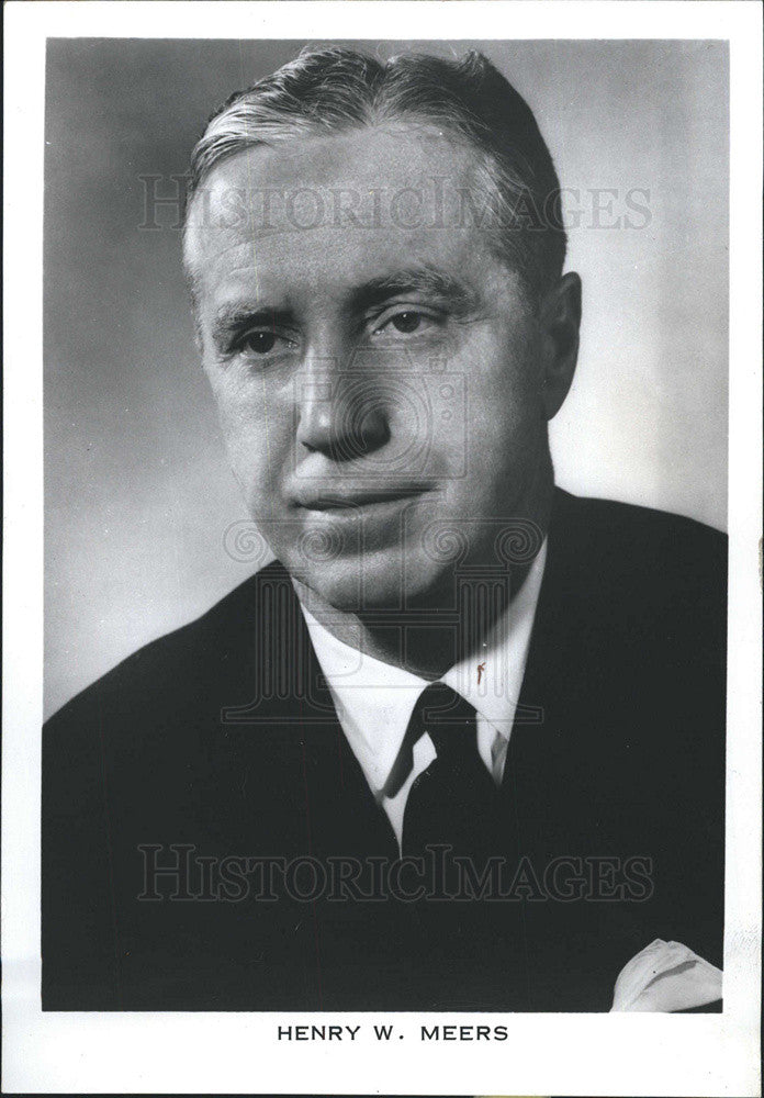 1963 Press Photo Henry MeersVice Chairman White, Weld and Co. - Historic Images