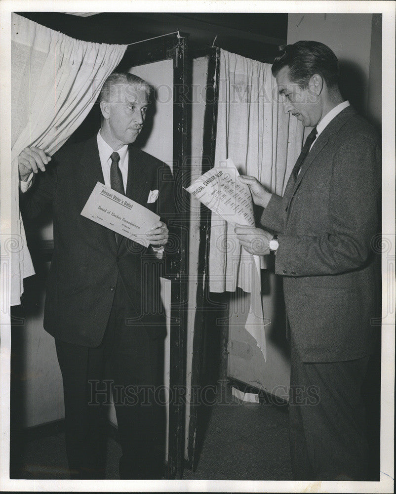 1956 Press Photo Marlin Perkins &amp; Don Meier - Historic Images