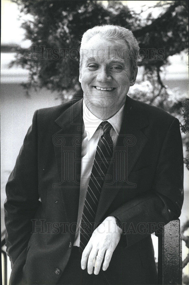 1985 Press Photo Actor Kenneth McMillan Star In 3rd TV Series &quot;Our Family Honor&quot; - Historic Images