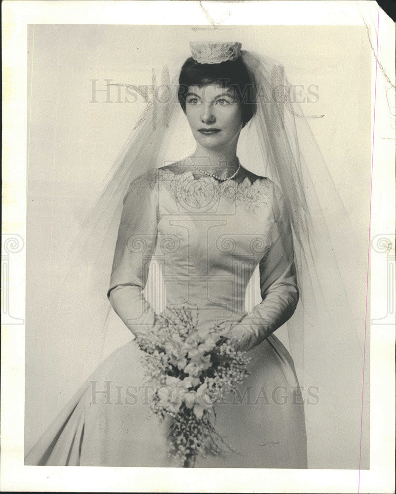 1962 Press Photo Mrs. John McManus/Jacqueline Mary Sweeney/Wedding - Historic Images