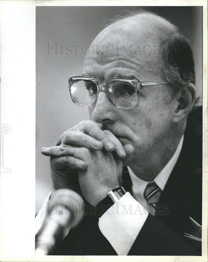 1985 Press Photo Dr. Hamilton McMaster district superintendent school district 6 - Historic Images