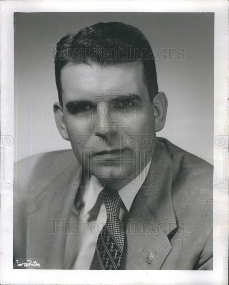 1960 Press Photo Paul A. Medland American Airlines Regional Director Businessman - Historic Images