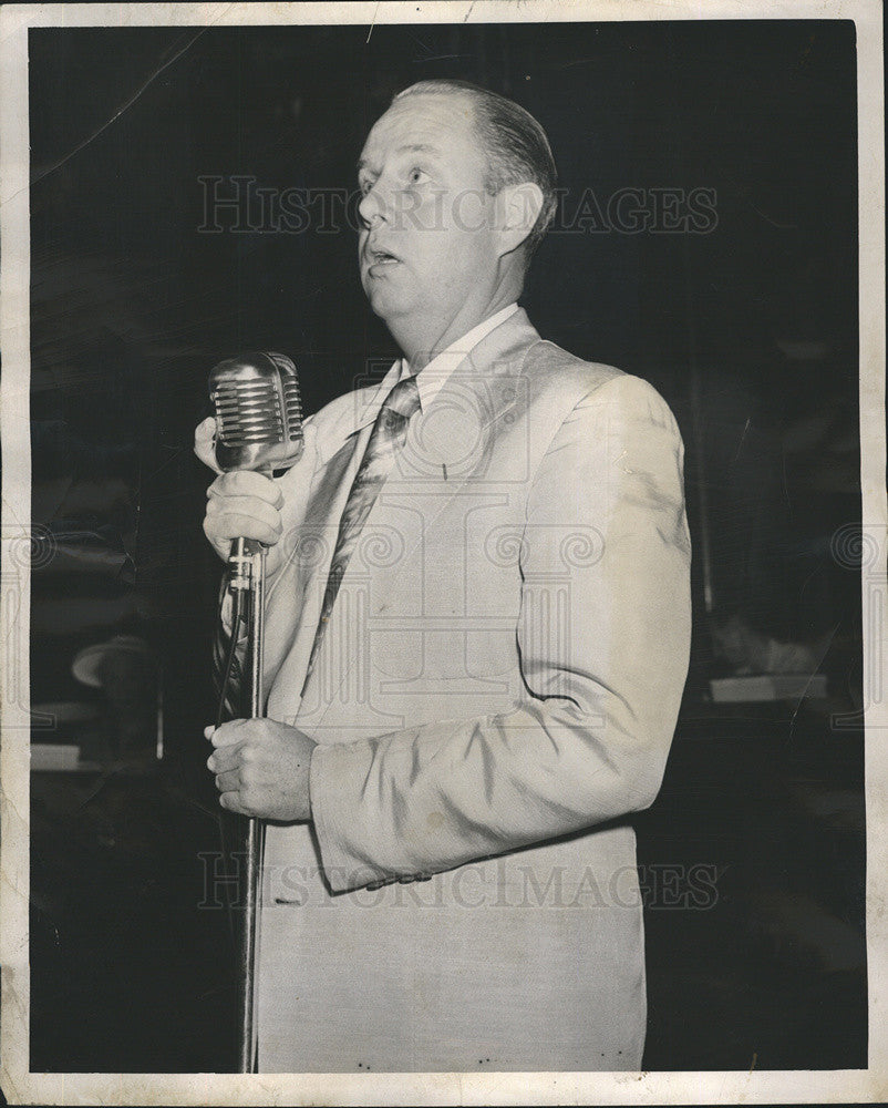 1952 Press Photo Joseph Meegan Back O&#39; The yards council - Historic Images