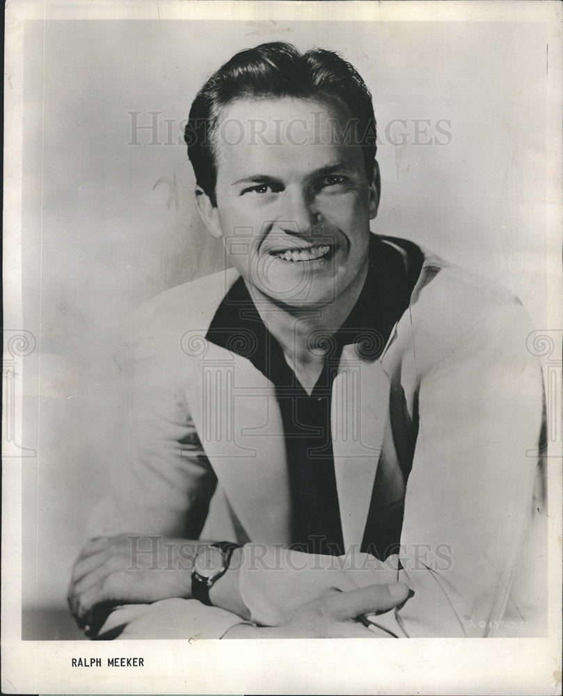 1956 Press Photo actor Ralph Meeker - Historic Images