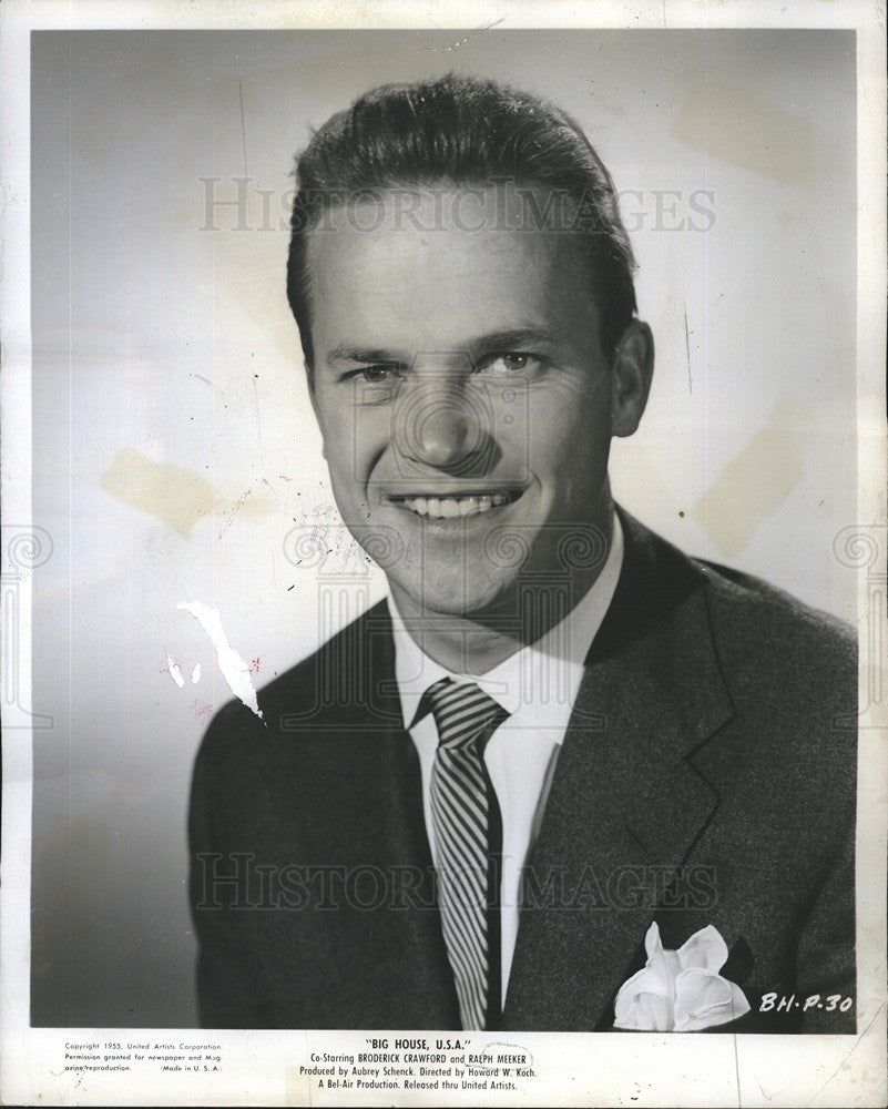 1955 Press Photo Ralph Meeker Big House, U.S.A. - Historic Images