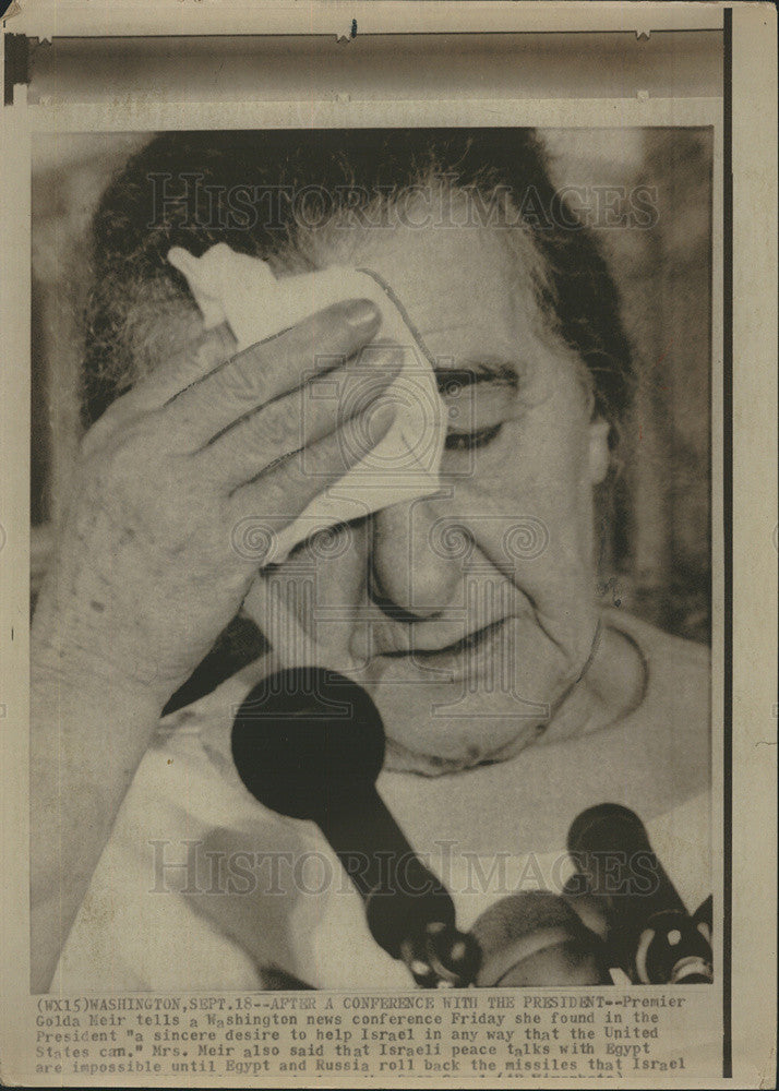 1970 Press Photo Premier Golda Meir talks with U.S. president about helping - Historic Images