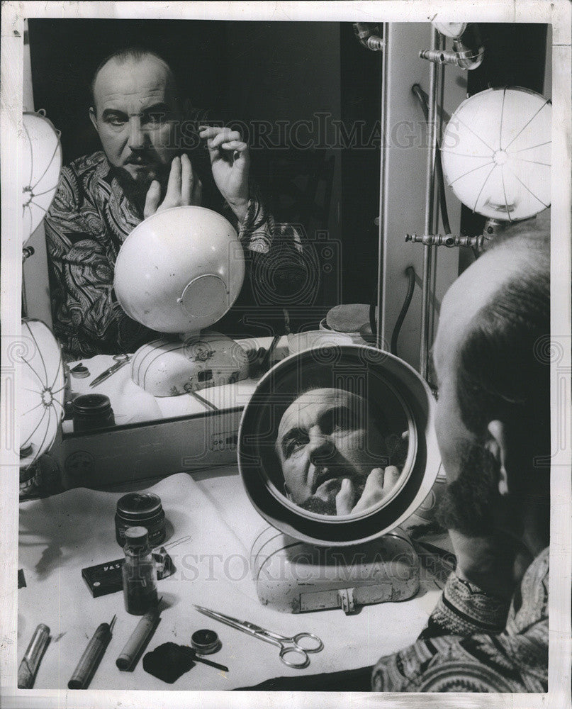 1949 Press Photo Josef Meier getting ready for role in the Black Hills Passion Play - Historic Images