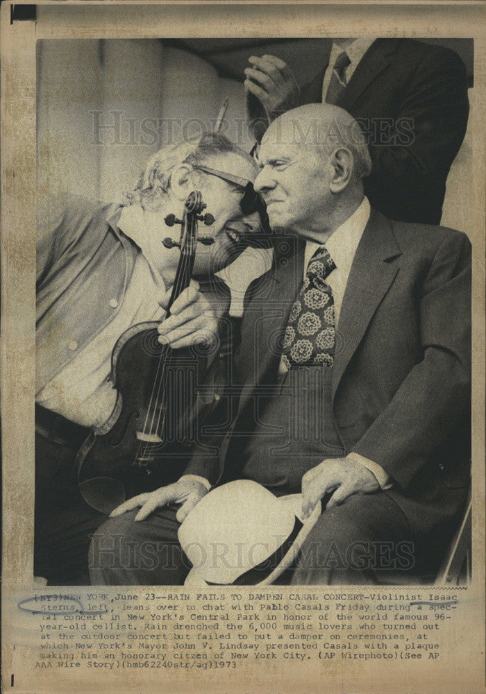 1973 Press Photo Isaac Sterns &amp; Pablo Casals. - Historic Images