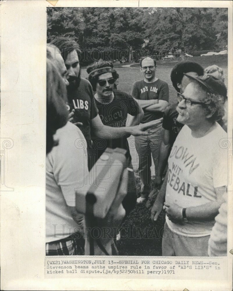 1971 Press Photo Sen. Adlai Stevenson, &quot;Ad&#39;s Lib&#39;s&quot; - Historic Images