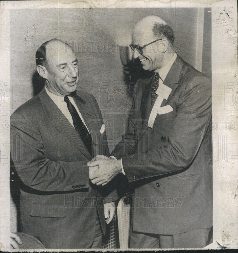 1957 Press Photo Adlai Stevensonm handshake Rep. James Roosevelt. - Historic Images