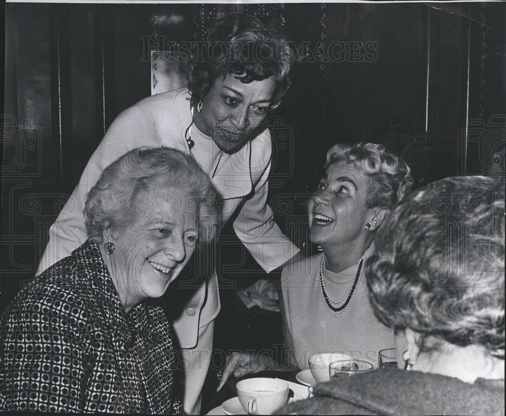 1971 Press Photo Luncheon For Sponsor Parent Drive Of Illinois Children&#39;s Aid - Historic Images