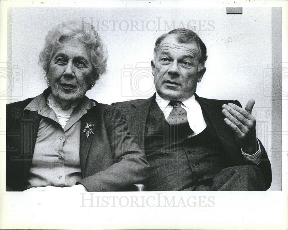 1982 Press Photo Author Grace Mitchell and son, Lee Bailey - Historic Images