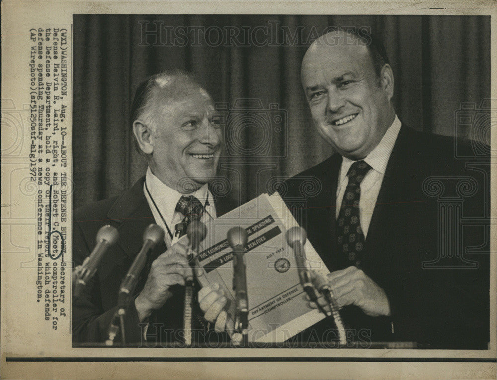 1972 Press Photo Secretary Defense Laird Comptroller Moot Defense Spending - Historic Images