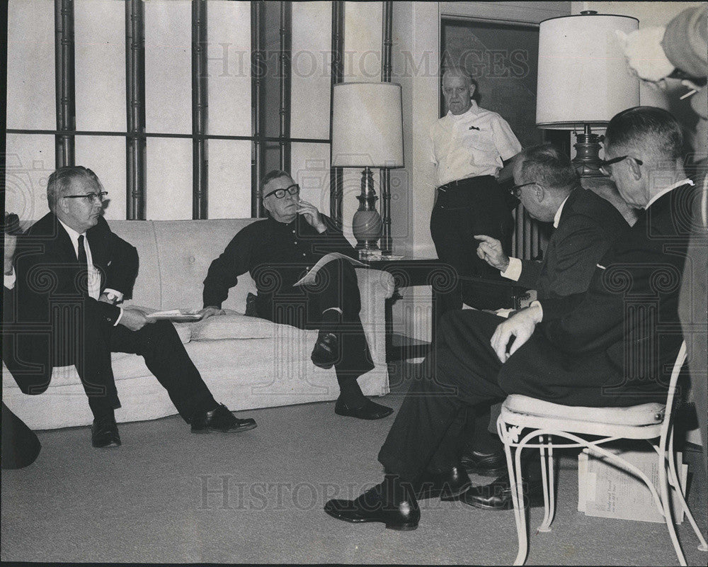 1967 Press Photo Judge F Emmett Morrissey at Hearing for Injunction on Prep Game - Historic Images