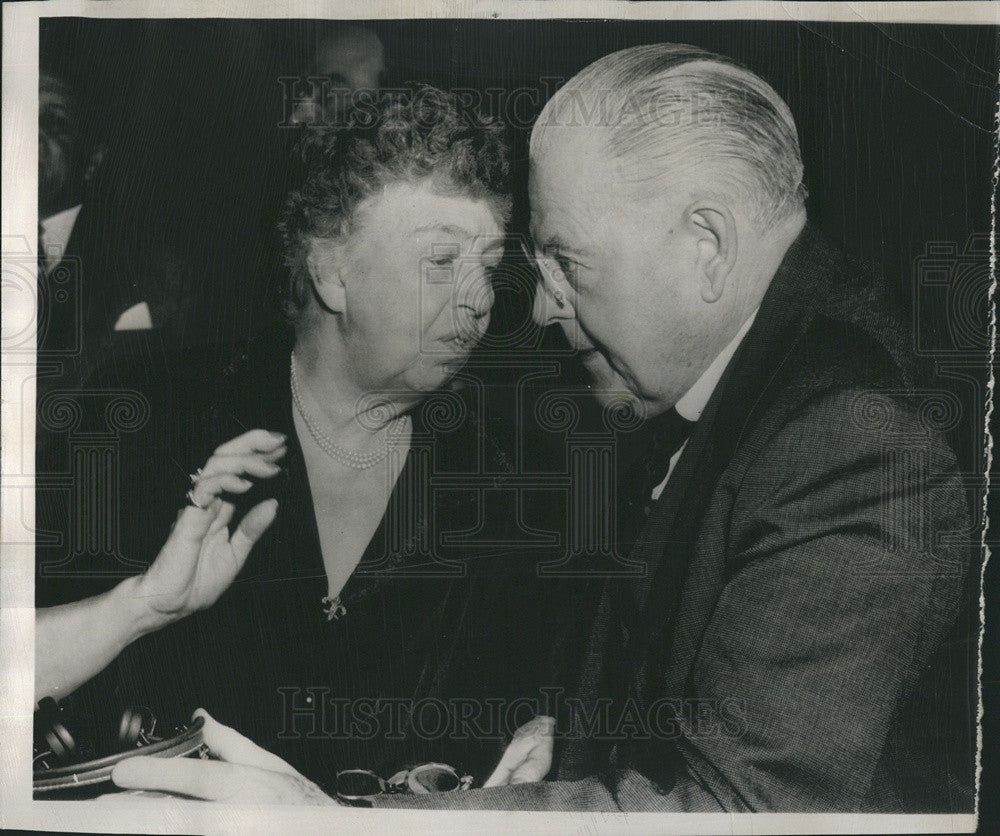 1951 Press Photo Eleanor Roosevelt Warren Austin United Nations Delegates - Historic Images