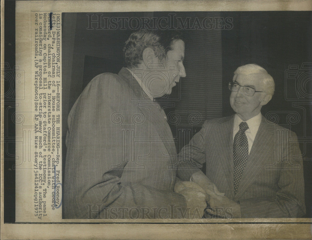 1975 Press Photo Representative Fred Rooney George Stafford Capitol Hill - Historic Images