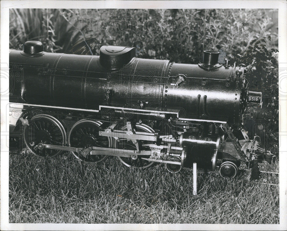 1960 Press Photo frank little Locomotive 2 little central Miniature  railroad - Historic Images