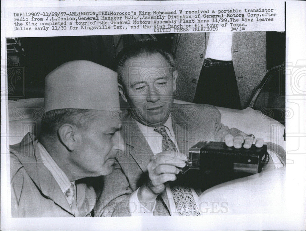 1957 Press Photo King Mohammed V of Morocco at General Motors Radio Plant - Historic Images