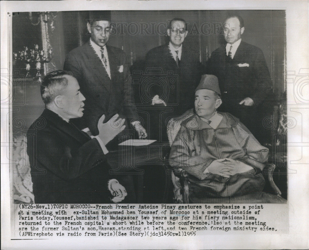 1955 Press Photo French Premier Pinay &amp; Ex Sultan Youssef of Morocco Talking - Historic Images