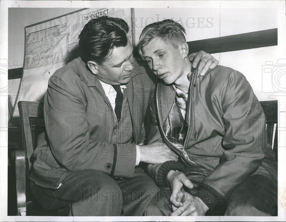 1961 Press Photo Henry Olenick &amp; son Wayne After his Sister was Fatally Shot - Historic Images