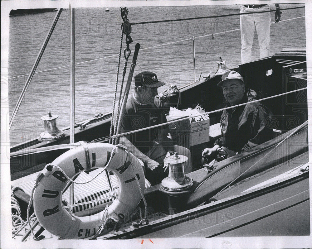 1967 Press Photo Tony Weitzel with Skiper Nolan on His Boat Rubalyat - Historic Images