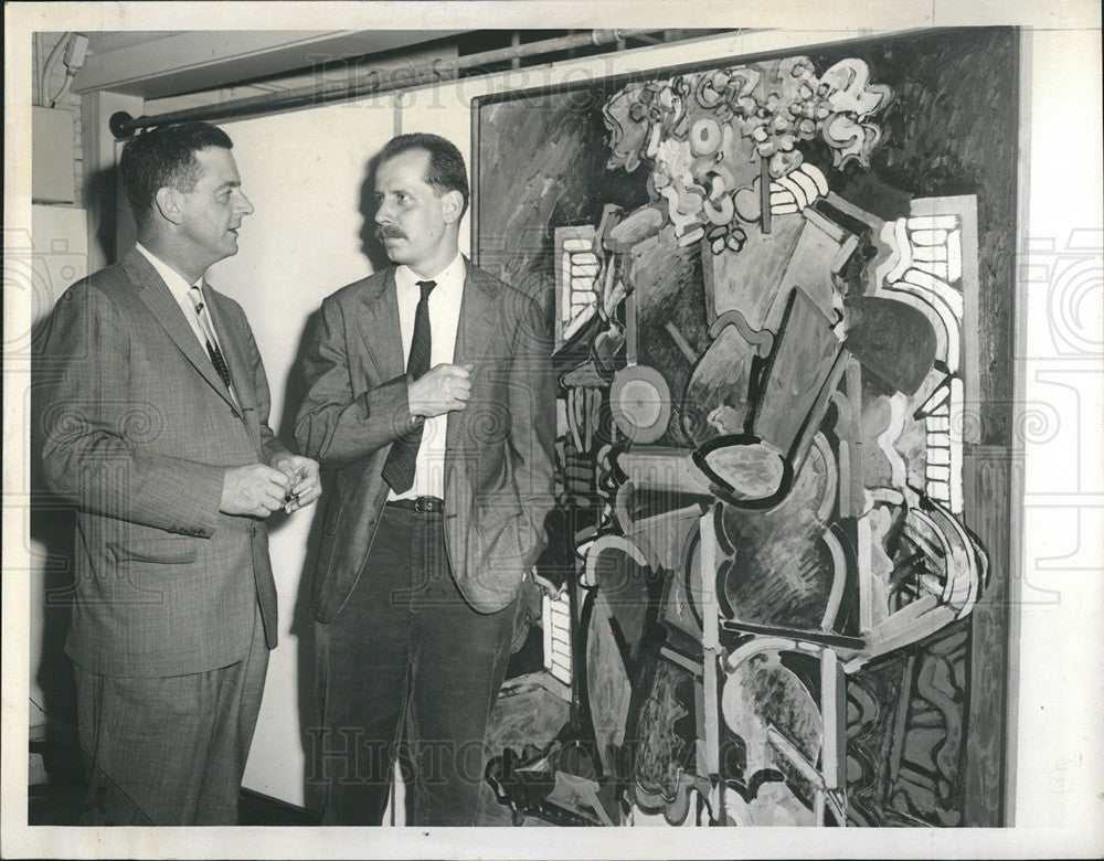 1960 Press Photo Dean Alan Simpson With John Miller At Art Festival-Univ Of Chgo - Historic Images