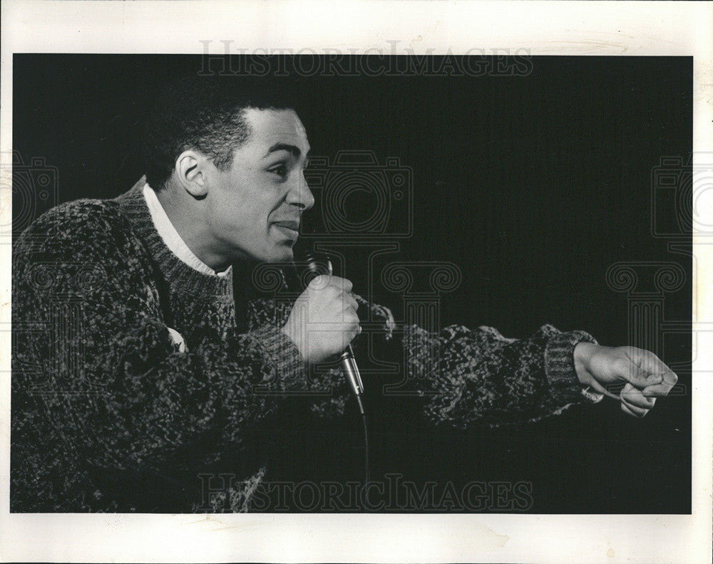 1988 Press Photo Teen Comedy Contestant Christopher Rabb Performing - Historic Images