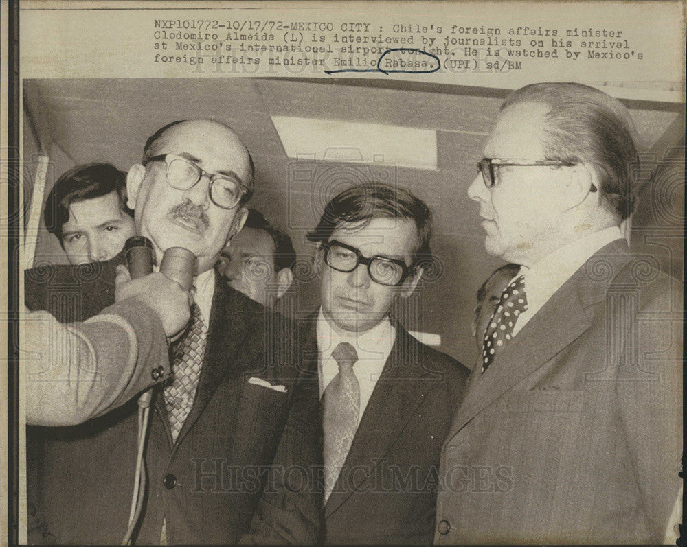 1972 Press Photo Chile Foreign Affair Minister Clodomiro Almeida At Interview - Historic Images