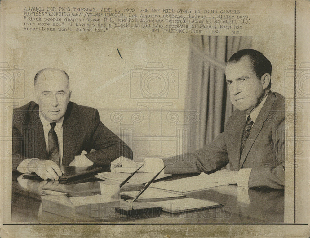 1970 Press Photo President Nixon Attorney General John Mitchell At Desk Meeting - Historic Images