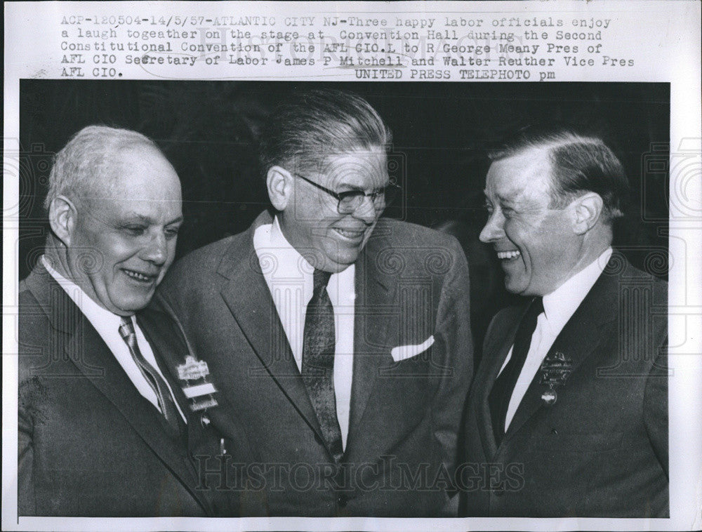 1957 Press Photo James Mitchell At 2nd Constitutional Convention AFL-CIO Atlantc - Historic Images