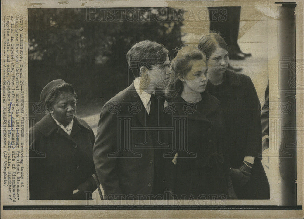 1969 Press Photo President Eisenhower Funeral At Washington National Cathedral - Historic Images