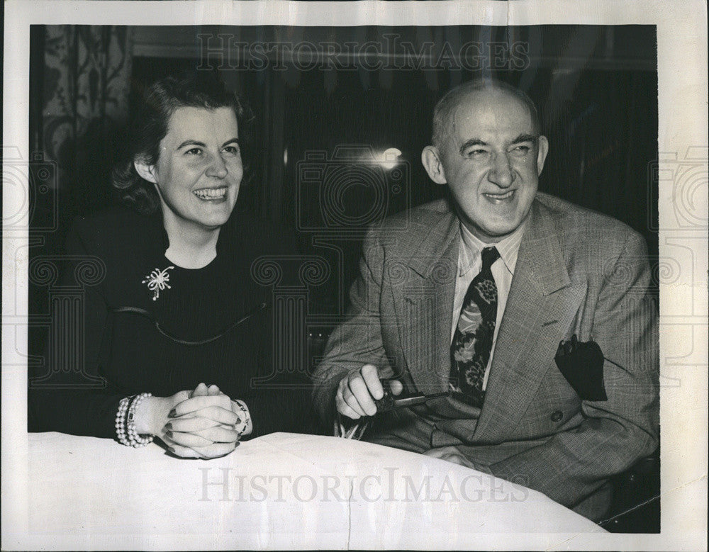 1949 Press Photo Politician Ramond Moley And His New Wife Mrs. Frances G. Hebard - Historic Images