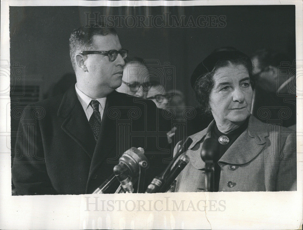 1956 Press Photo Mrs. Golda Meir Israeli Foreign Ministry - Historic Images