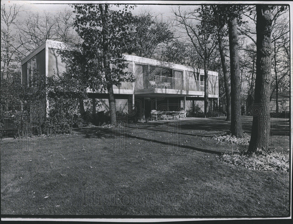 1971 Press Photo Architect Peter Economou Home Lake Forest IL Exterior Decor - Historic Images