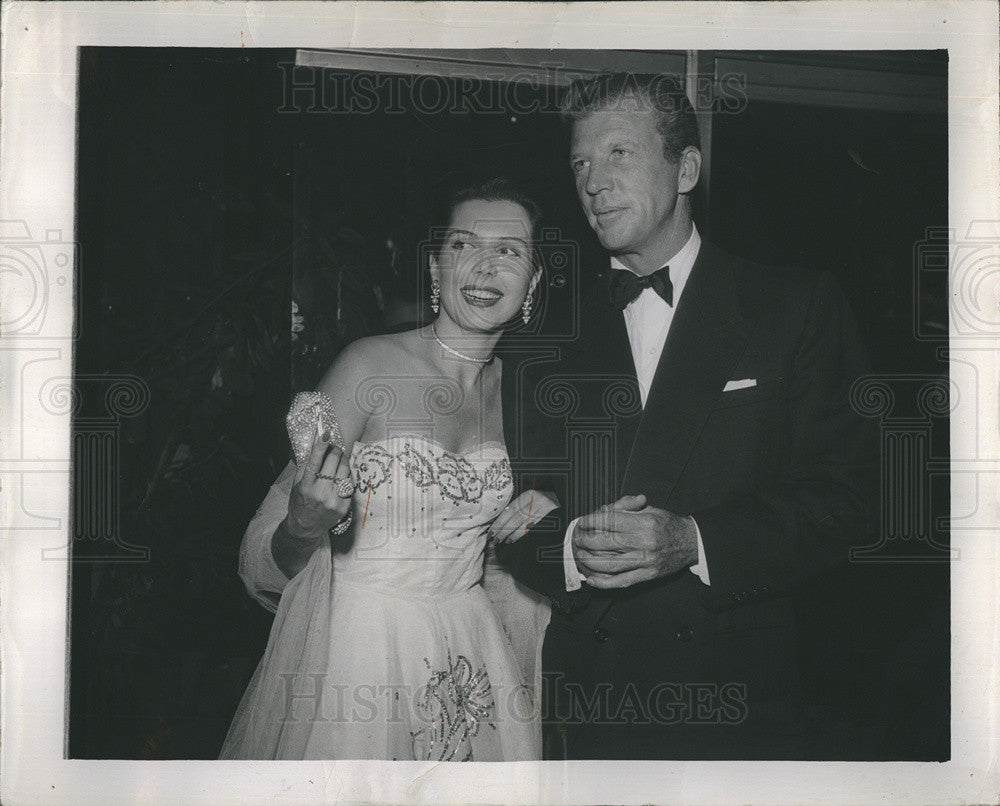 1951 Press Photo Actors Ann Miller And Dan Daily Attend Movie Premiere Show Boat - Historic Images