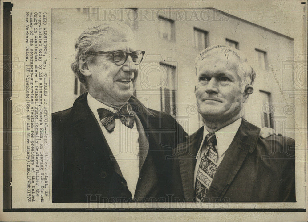 1972 Press Photo Arnold Miller With Atty Joseph Rauh Won Pres Of United Mine Wrk - Historic Images