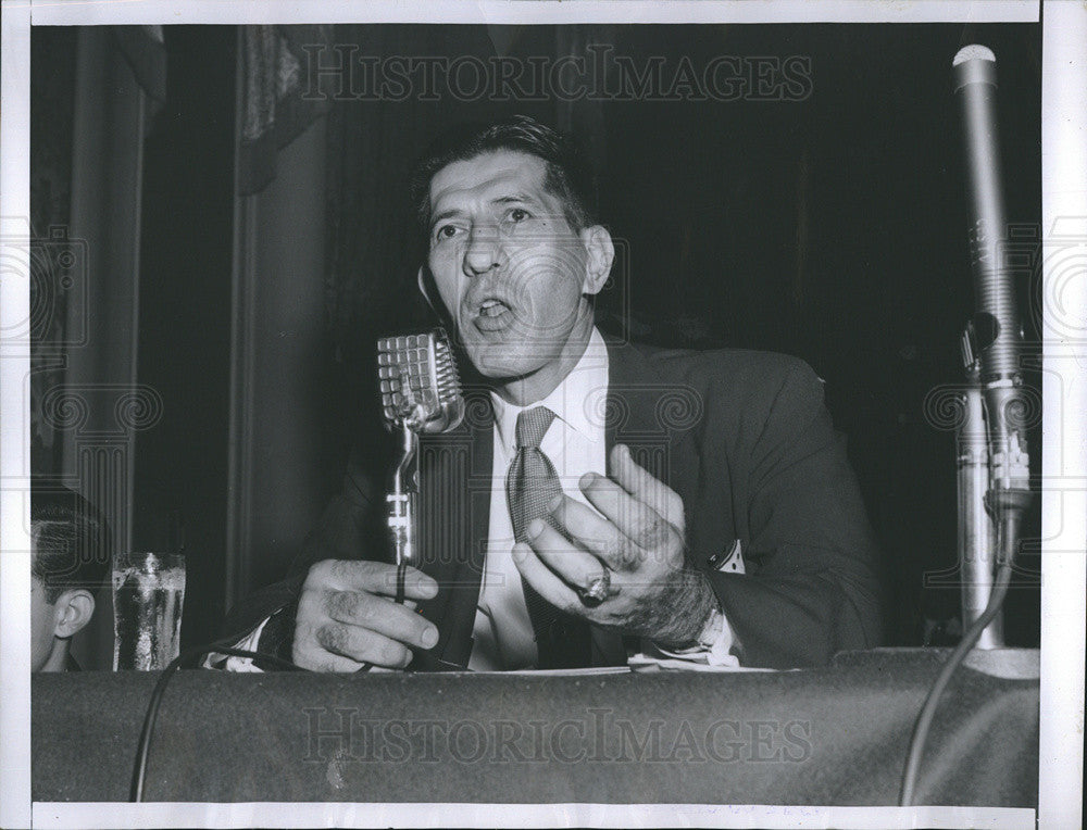 1956 Press Photo Robert Nathan Of Americans For Democratic Action Before the DNC - Historic Images