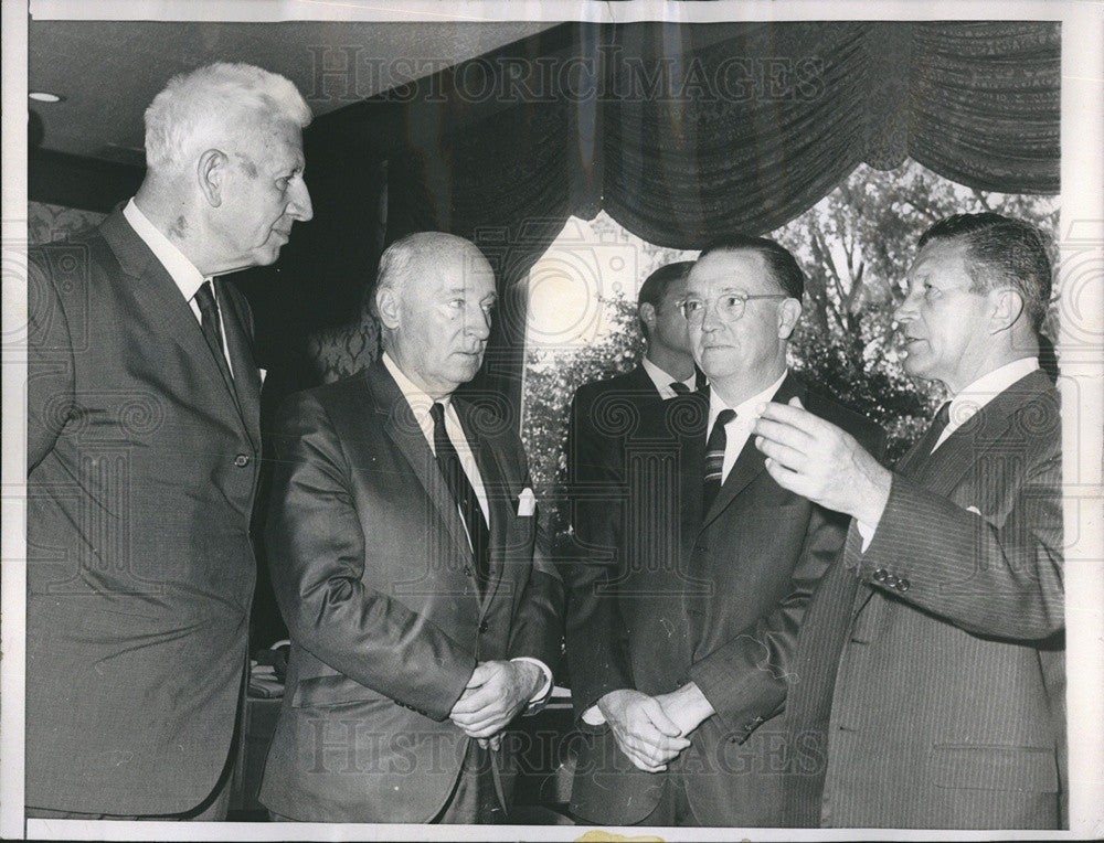 1966 Press Photo Senator Paul Douglas Congressman Melvin Price Atomic Energy - Historic Images