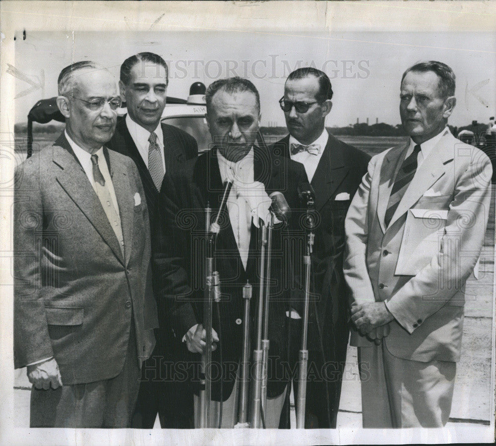 1954 Press Photo Fernando Lobo/Gonzalo Guell/L Quintanilla/J Vittoni/P. Daniels - Historic Images