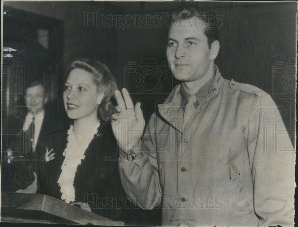 1944 Press Photo Dinah Shor and George Letz in court legally changing ...