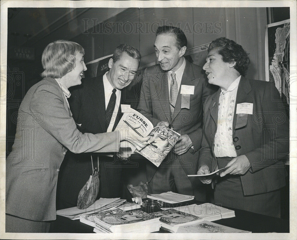 1956 Press Photo Speech Theatre Conference Mitchell Browne - Historic Images