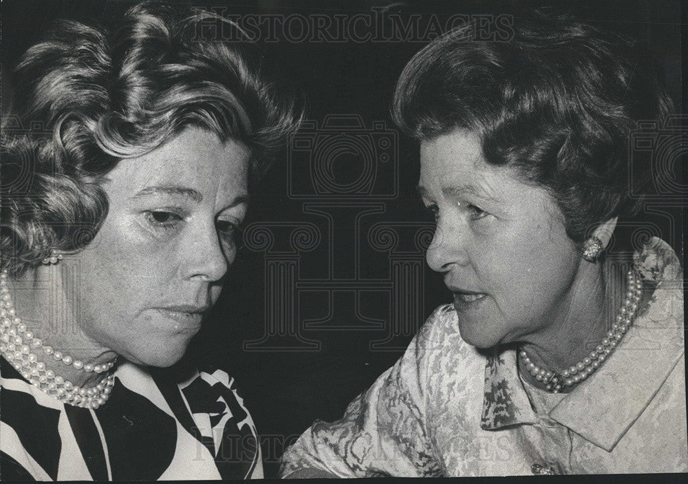 1969 Press Photo Mrs. Daggett Harvey Mrs. William H. Michell - Historic Images