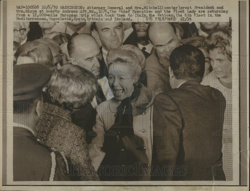 1970 Press Photo Atty General and Mrs Mitchell Greets President and Mrs Nixon - Historic Images