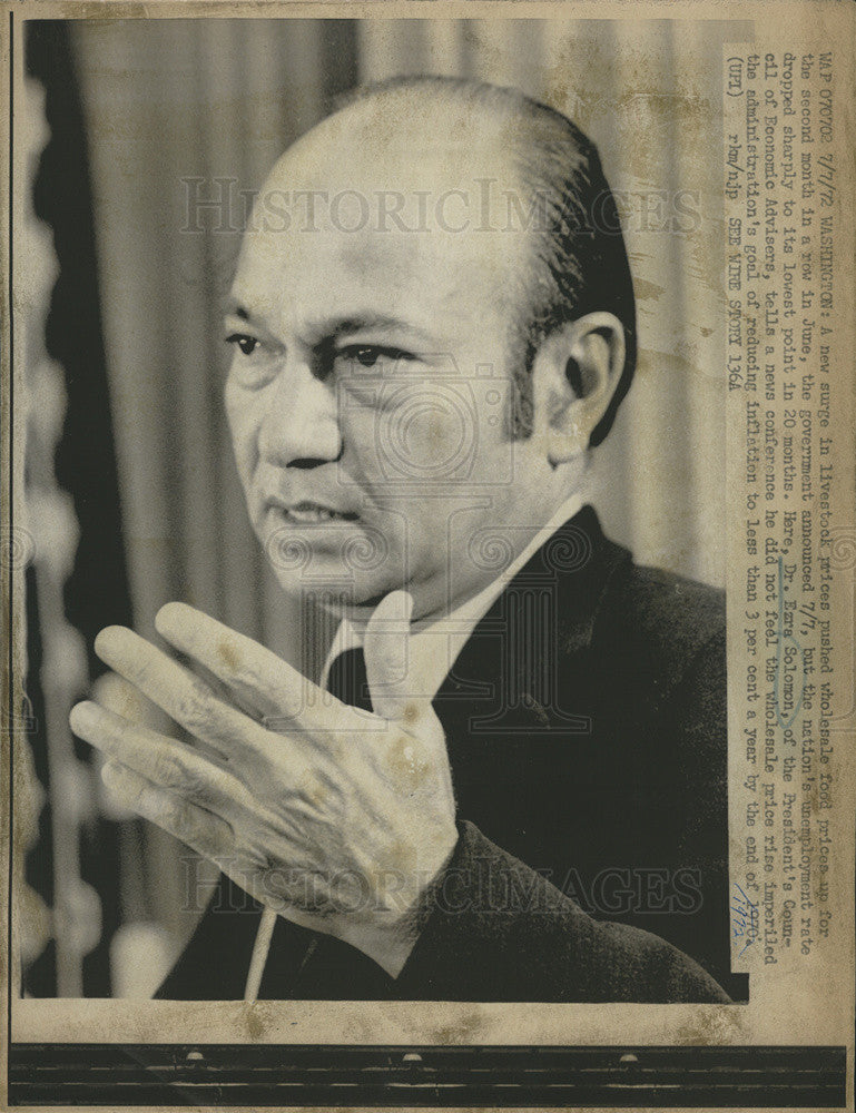 1972 Press Photo  Dr Ezra Solomon President Council of Economic Advisors - Historic Images