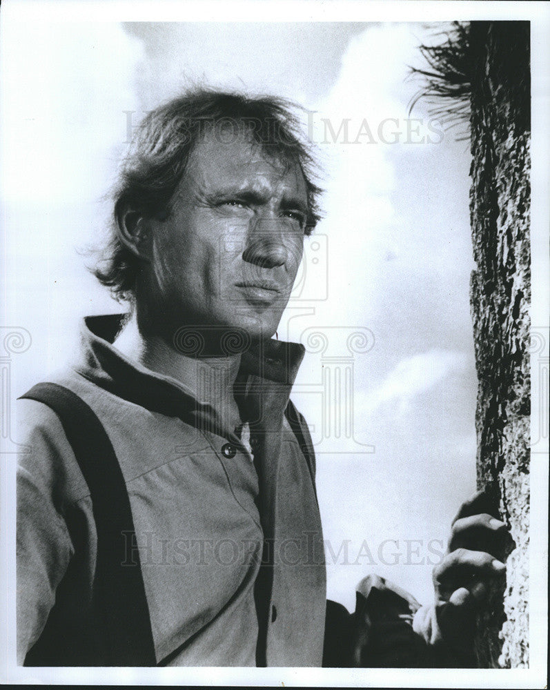 1974 Press Photo Actor Scott Thomas Stars In ABC Television Show The New Land - Historic Images