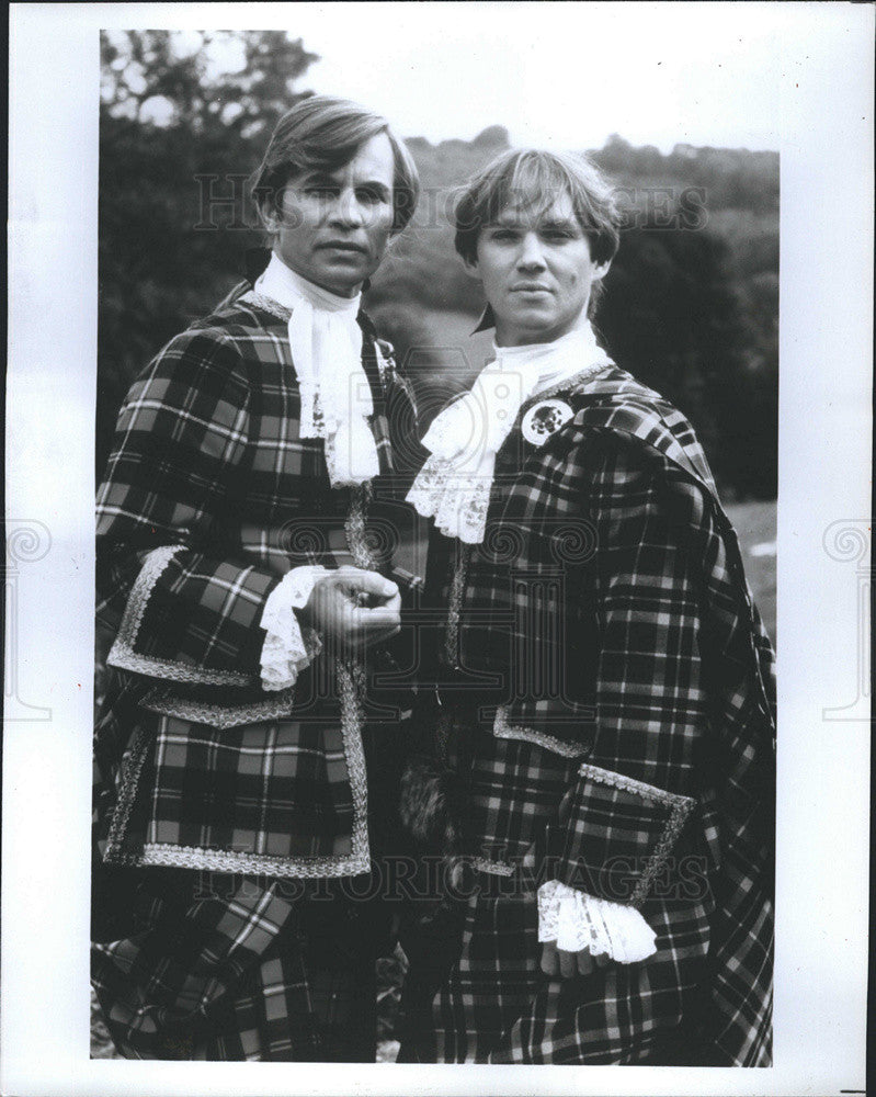 1984 Press Photo Richard Thomas and Michael York &quot;The Master of Ballantrae&quot; - Historic Images