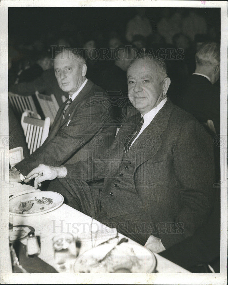 Press Photo Mr. Thomasen at Ann Arbor Mich Port Banquet - Historic Images