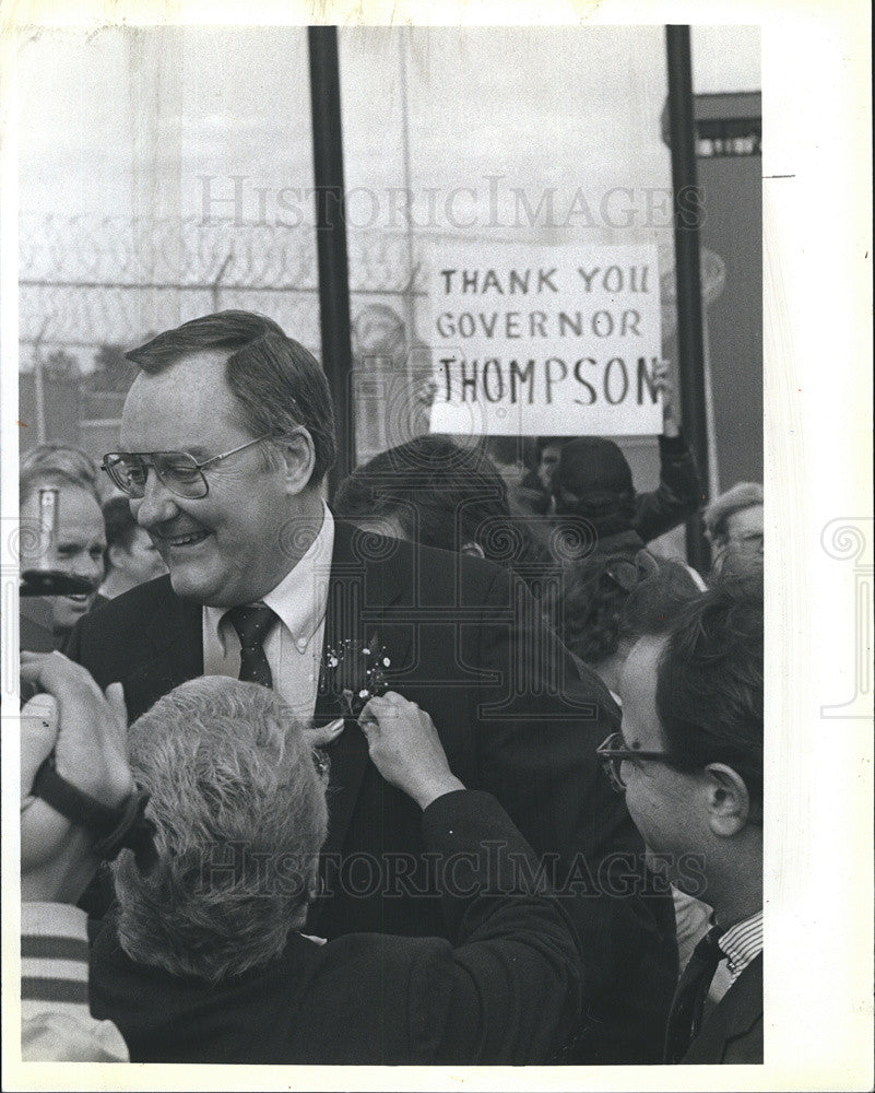 1986 Press Photo Governor Thompson in Galesburg Illinois - Historic Images