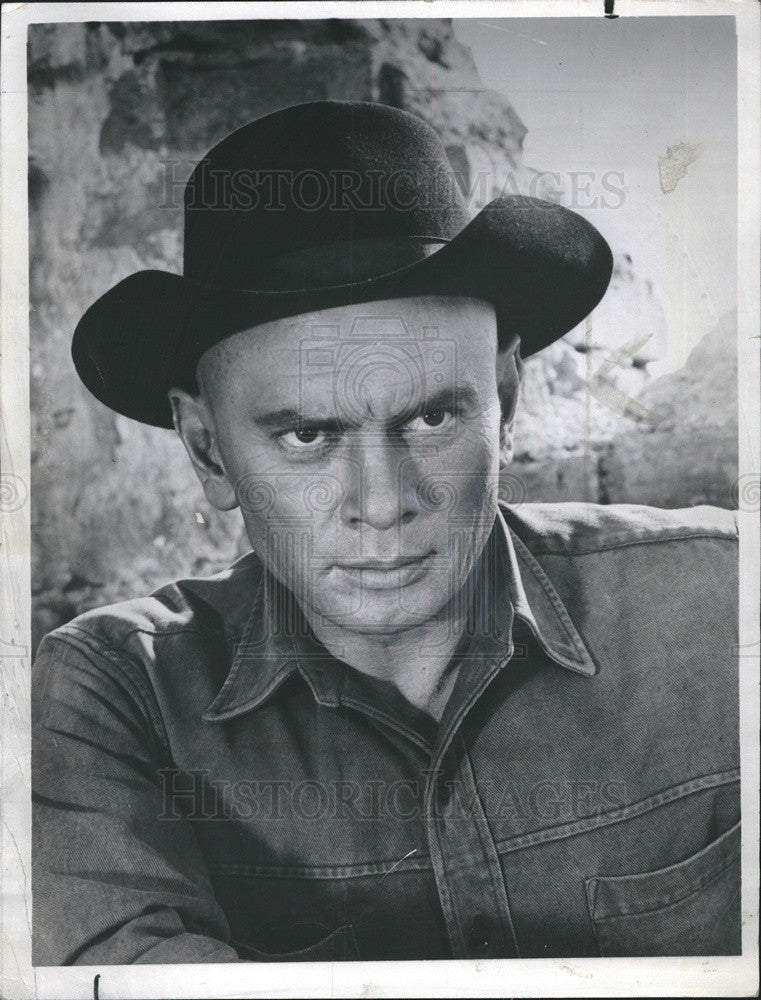 1970 Press Photo Yul Brynner stars in &quot;Return of the Seven&quot; - Historic Images